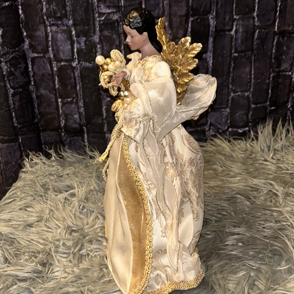 Golden Holiday Christmas Angel Topper African American 14” - Picture 7 of 13